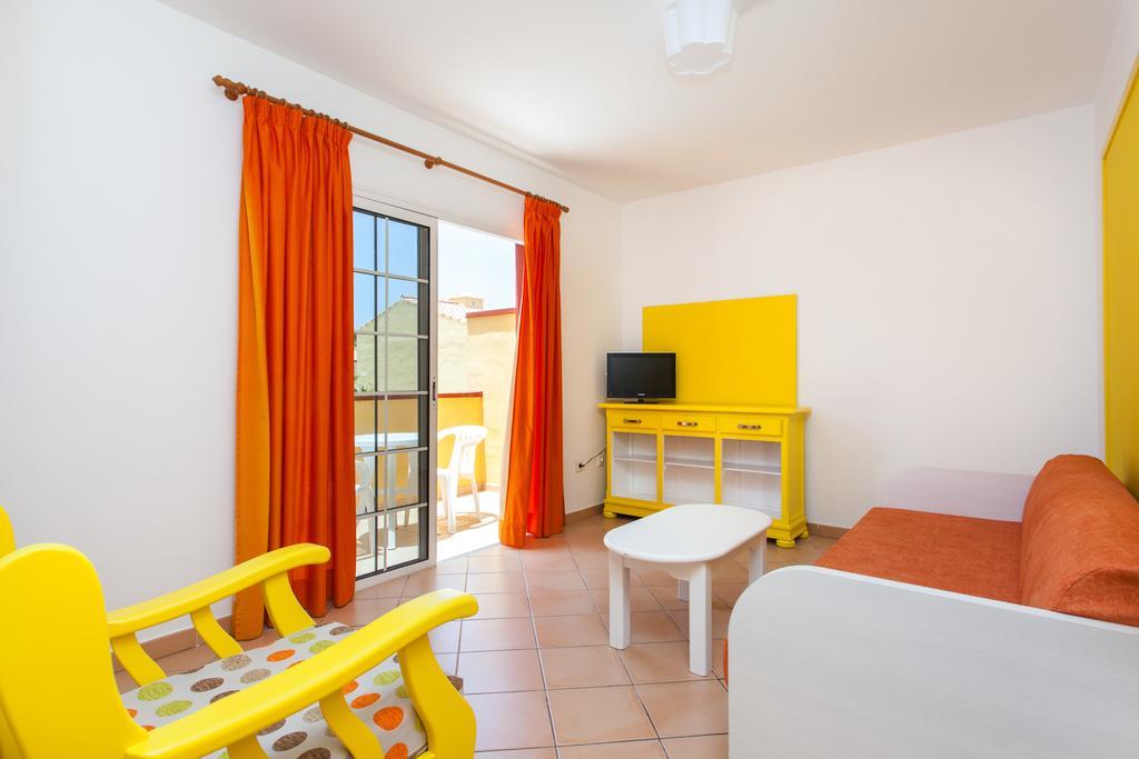 Apartamentos Maxorata Beach Корралехо Екстер'єр фото