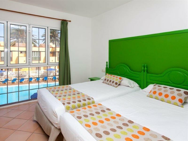 Apartamentos Maxorata Beach Корралехо Екстер'єр фото
